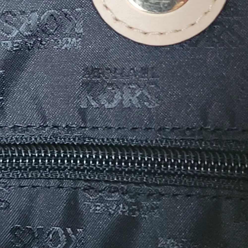 Michael Kors Jet Set Large Black Leather Tote Handbag Beige Straps MK Logo‎ Snap